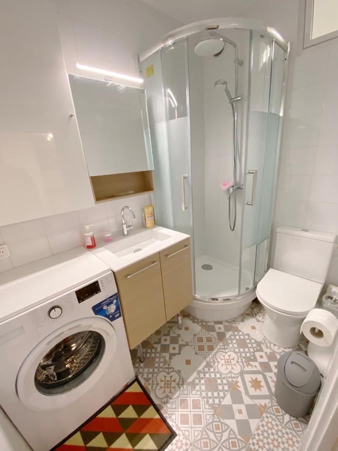 Paris: Agreable Chambre D'Un Grand Artiste Apartment Exterior photo